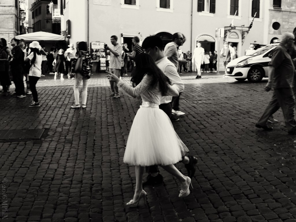 rome-asian-princess-bw_mphix